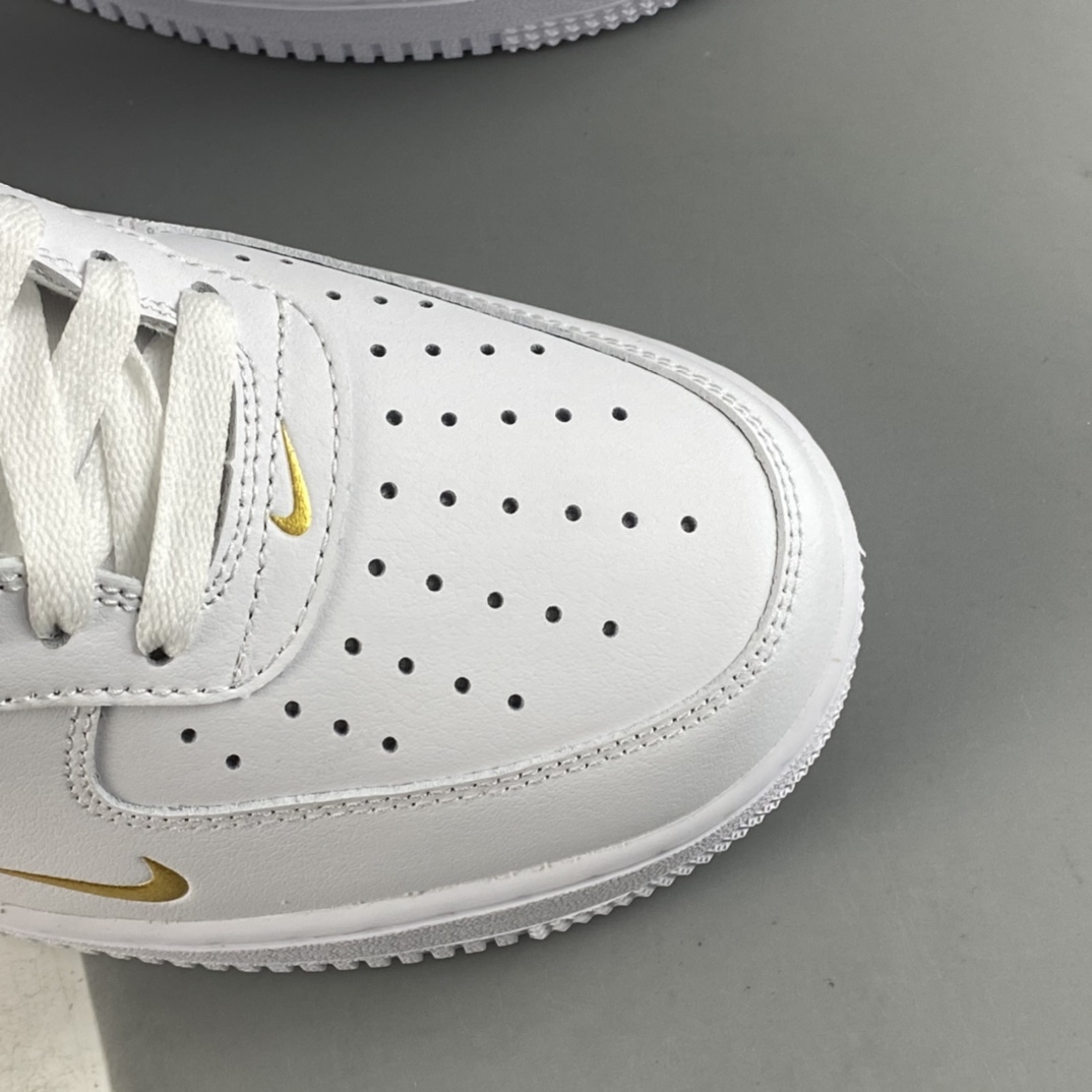 150 Nike Air Force 1’07 Low 空军一号低帮休闲板鞋 DA8481-100