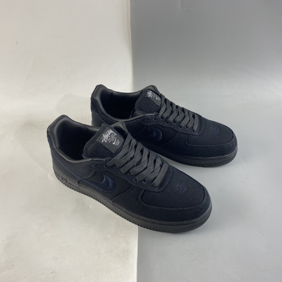 P260 Stussy x Nike Air Force 1’07 ”Black Cool” 斯图西联名板鞋 CZ9084-001