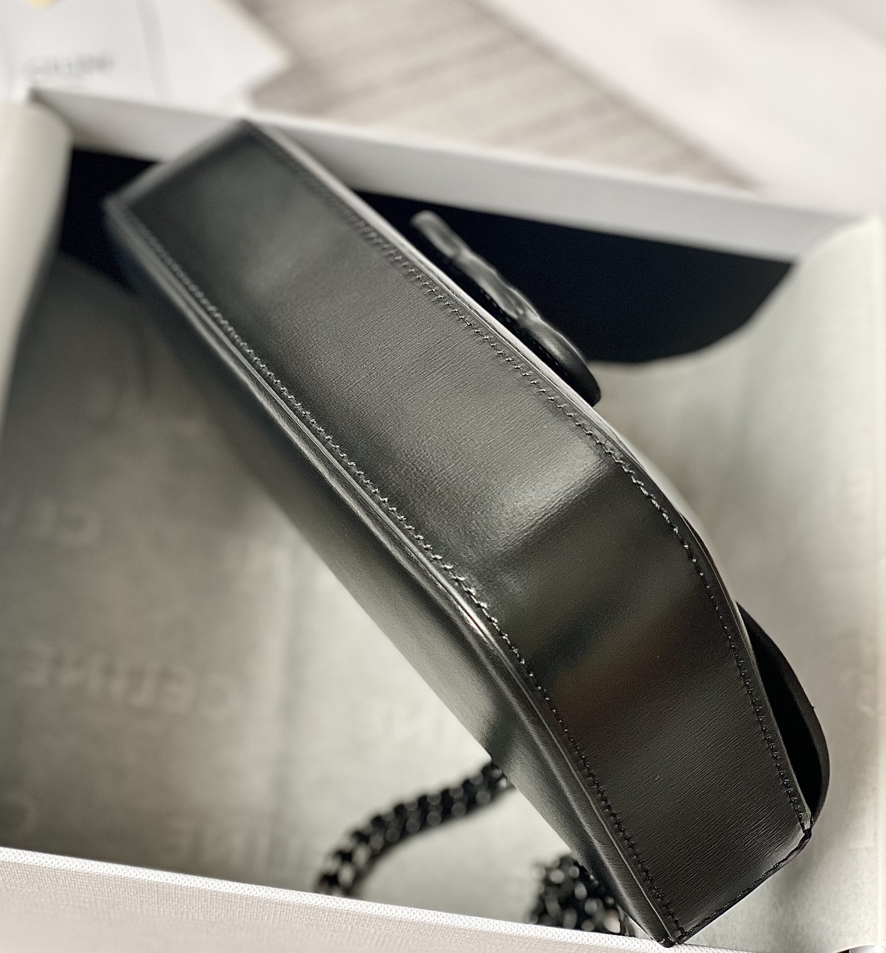 CELINE赛琳CUIR TRIOMPHE 凯旋门链条肩背包199242