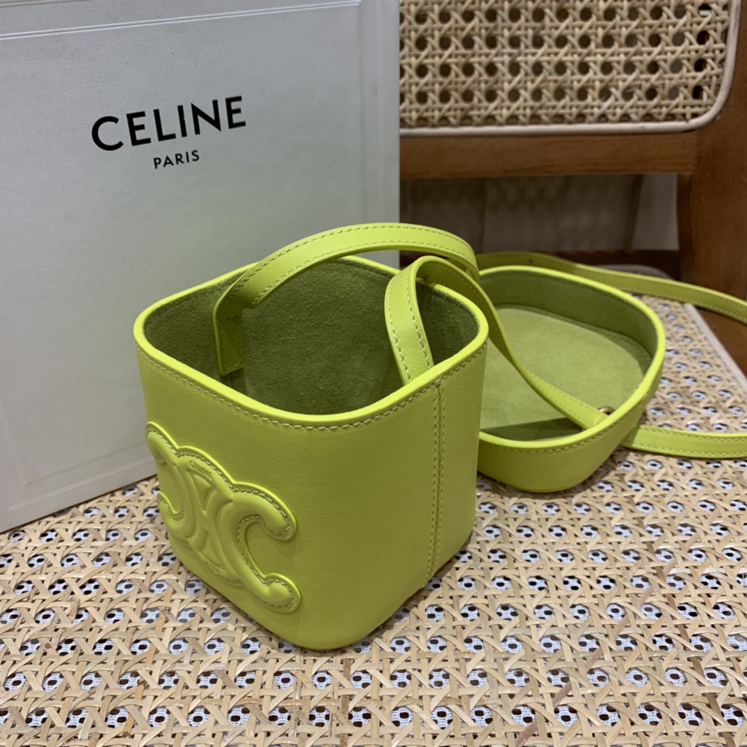 CELINE SMALL BOX CUIR TRIOMPHE 11CM BAG 199263茴香酒黄