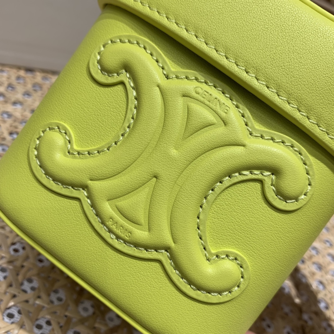 CELINE SMALL BOX CUIR TRIOMPHE 11CM BAG 199263茴香酒黄