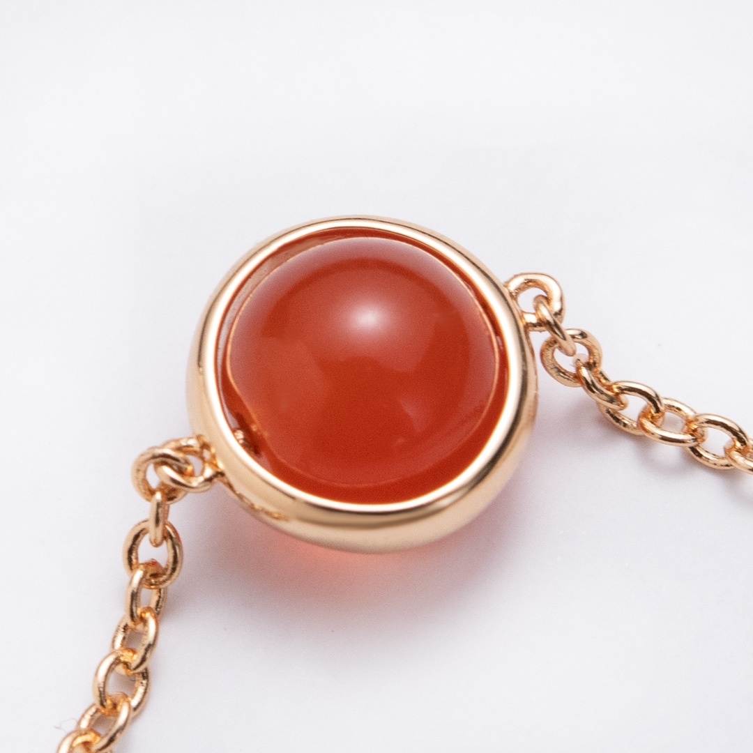 Pi**t Possession时来运转|||🌟伯爵自1874年以来品牌创立以来,伯爵始终坚持大胆的创