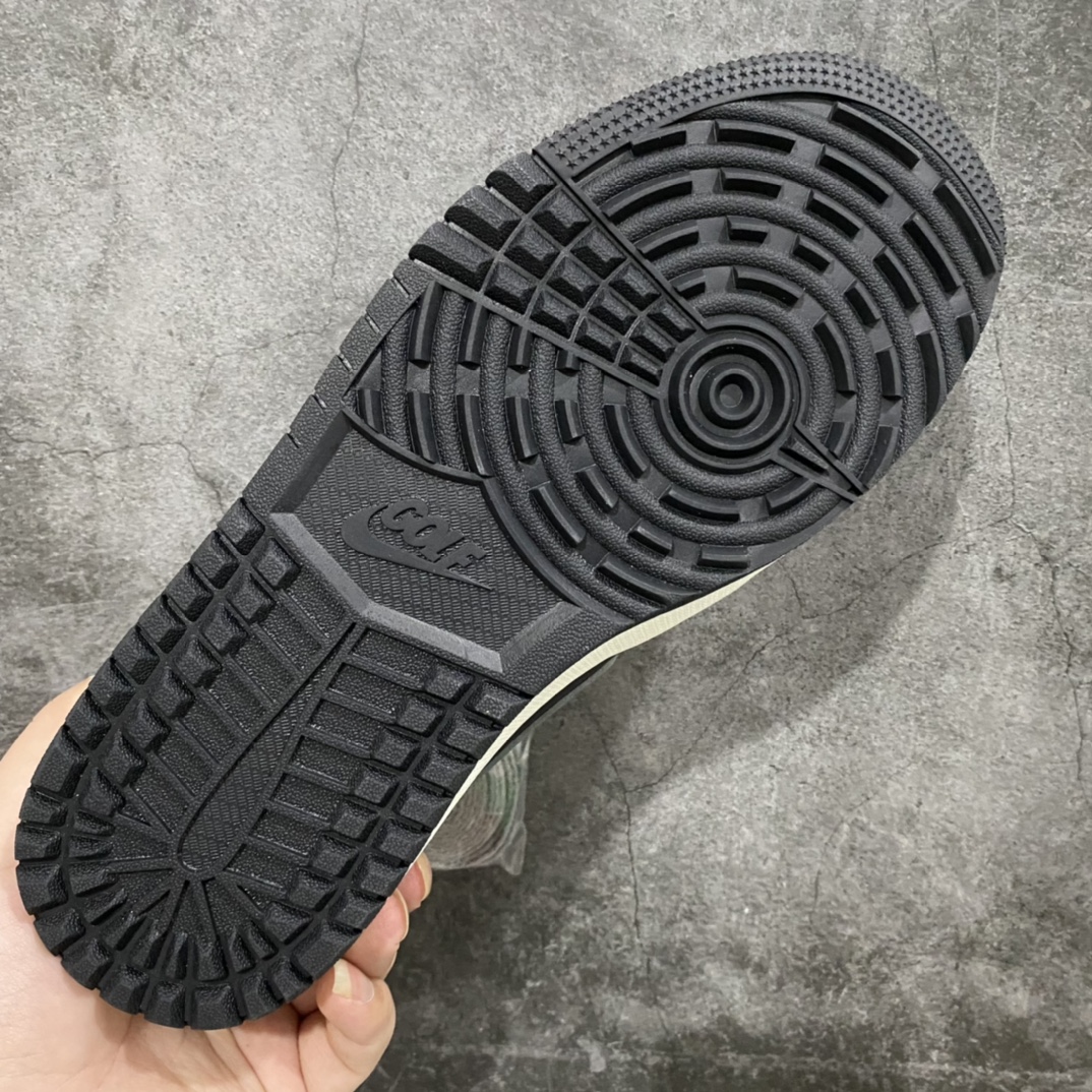 图片[5]-纯原aj1 高尔夫系列开始上架 Air Jordan AJ1 Low Golf 影子灰 原鞋开模 私模大底开发 原厂内置气垫 全头层小牛皮 高清洁度 正确上翘鞋型 鞋舌AJ原厂专用牛津布+AJ专用反口珍珠布 原厂无杂质高弹内里海棉+特殊封边弹力鞋带 货号：DD9315-001 尺码：36-46-选品中心