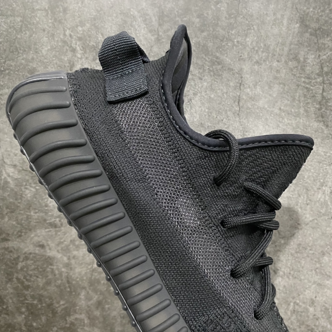 图片[8]-S2版本Yeezy350\’\’Onyx \” 黑鱼丝 HQ4540 巴斯夫原料大底 脚感非常舒适 价格定位十分亲民 可以零售高价的版本 值得推荐 尺码：36 36.5 37 38 38.5 39 40 40.5 41 42 42.5 43 44 44.5 45 46 47 48-选品中心