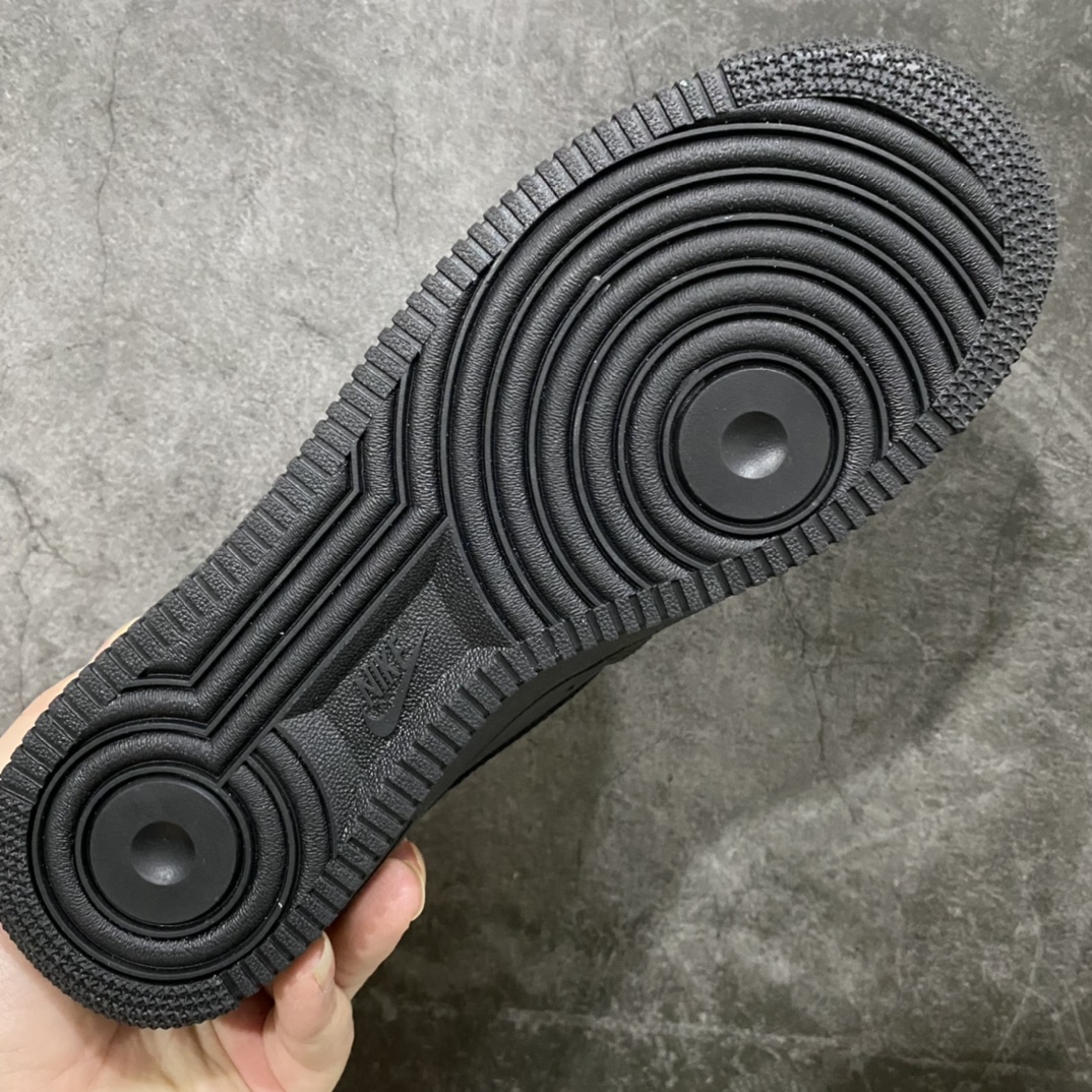 图片[9]-渠道版Air Force 1空军纯黑低帮CW2288-001 知名纯原大厂出品 完美鞋型细节 裁片清洁度完美 硬质头层皮料 市场纯黑最好的一家 尺码：36-45-选品中心