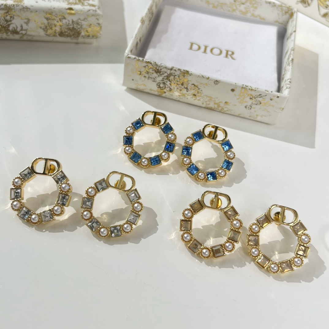 新款☑️DIOR迪奥CD方钻耳钉耳环