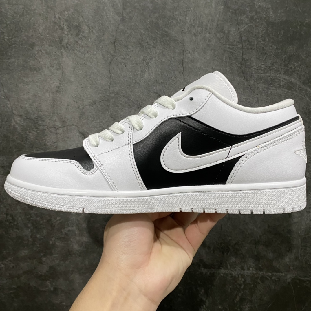 图片[2]-GC(dt)纯原Air Jordan AJ1 Low 低帮 反转白黑熊猫 DC0774-100 市面唯一纯原级别 完美零毛边处理 原厂内置全掌气垫 价格定位良心 几十个配色陆续出 平台专用代工流水线出品 一眼公司既视感 拿到手的一瞬间就与众不同 碾压市面所有版本 认准细节 全部原鞋开发 每一个配色都会采购原鞋确认细节 打破市面看图做货无好货之说 细节精确 所有配色原数据档案开发！ 尺码：35.5 36 36.5 37.5 38 38.5 39 40 40.5 41 42 42.5 43 44 44.5-选品中心