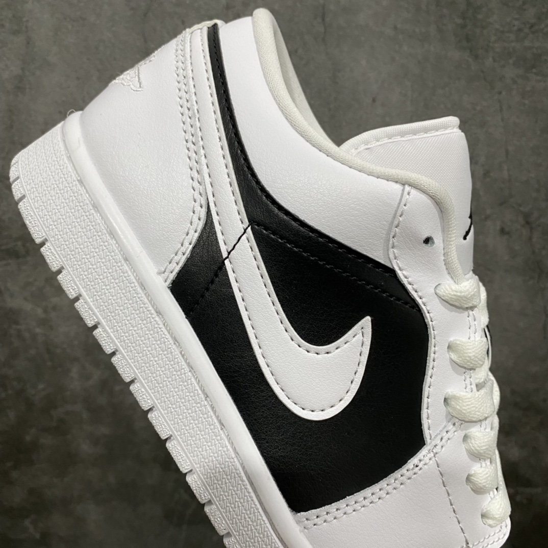 图片[7]-GC(dt)纯原Air Jordan AJ1 Low 低帮 反转白黑熊猫 DC0774-100 市面唯一纯原级别 完美零毛边处理 原厂内置全掌气垫 价格定位良心 几十个配色陆续出 平台专用代工流水线出品 一眼公司既视感 拿到手的一瞬间就与众不同 碾压市面所有版本 认准细节 全部原鞋开发 每一个配色都会采购原鞋确认细节 打破市面看图做货无好货之说 细节精确 所有配色原数据档案开发！ 尺码：35.5 36 36.5 37.5 38 38.5 39 40 40.5 41 42 42.5 43 44 44.5-选品中心