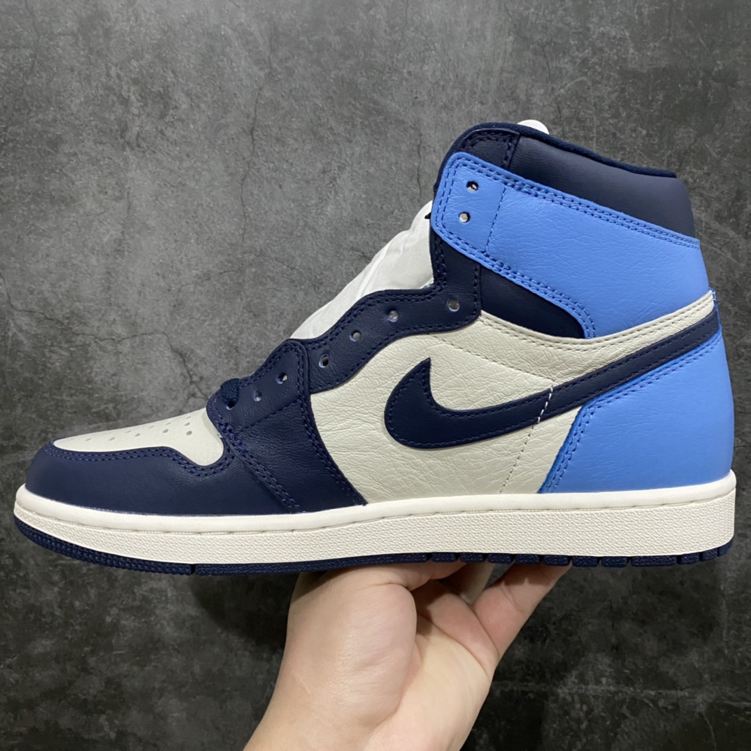 图片[2]-莞产纯原AJ1黑曜石全码补货 除了LJR外 此版本我见过最好的版本 全鞋使用原厂皮料打造 鞋型同步原鞋 后跟完美小蛮腰弧度 电脑针车完美走线 超高清洁度 飞翼压印深度完美 找不到任何缺点的版本 零售高价必备版本 货号：555088-140 尺码：40.5-47.5-选品中心