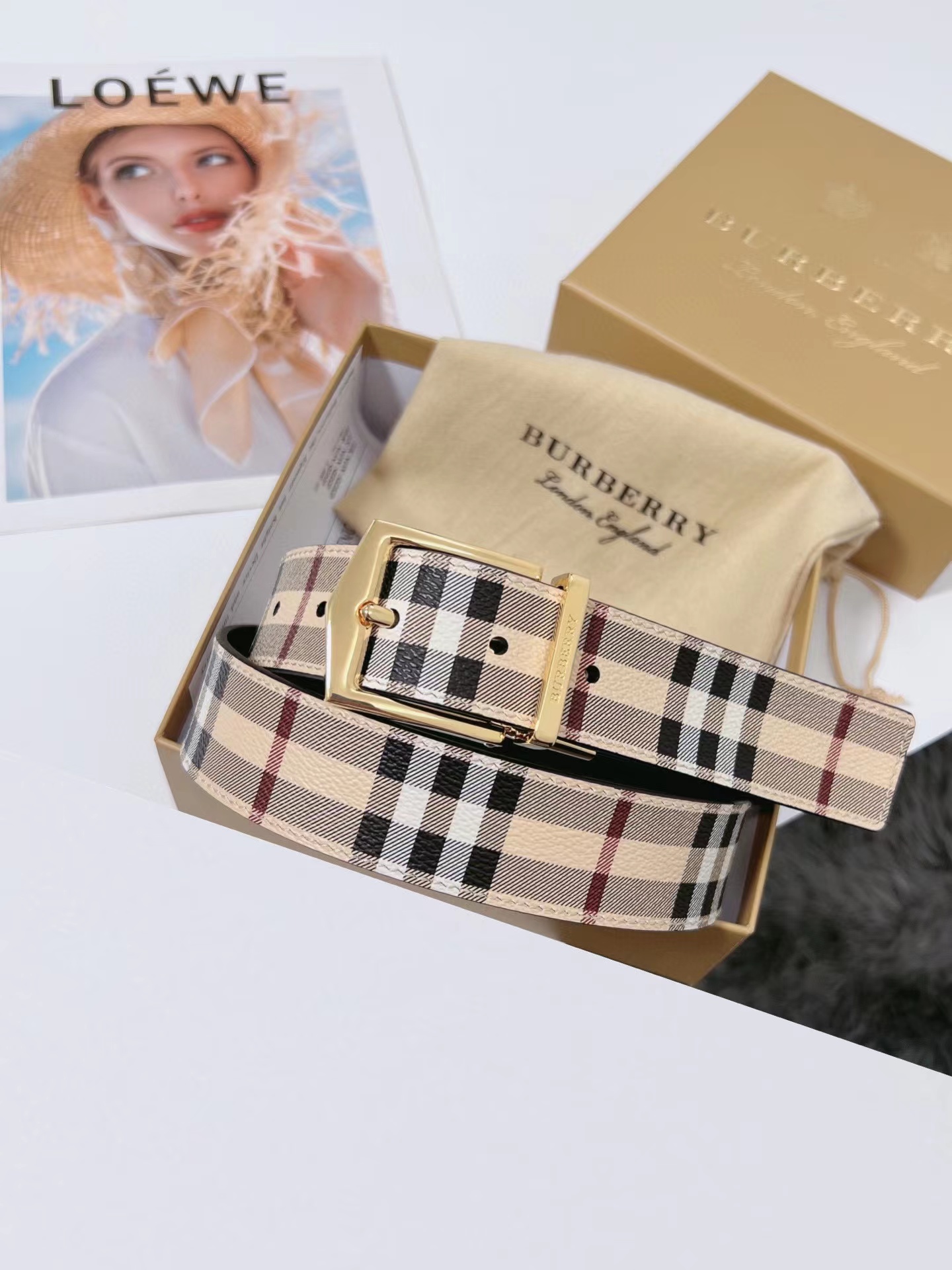 H5  Burberry 巴宝莉 皮带