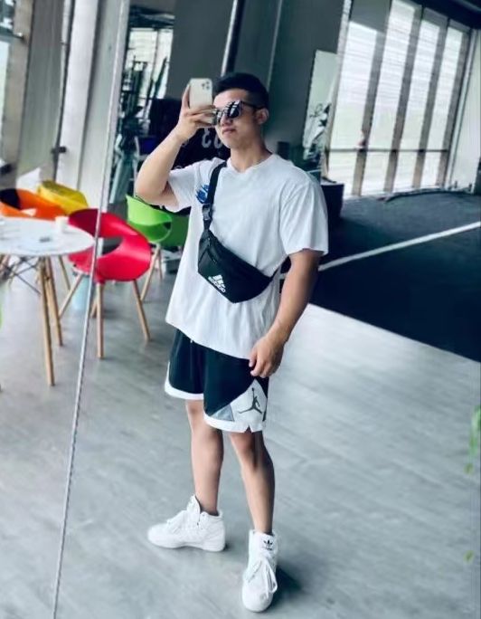 JordanAJ Fast-Dry Basketball Shorts in Black and White, Available in Multiple Sizes - 图片 1