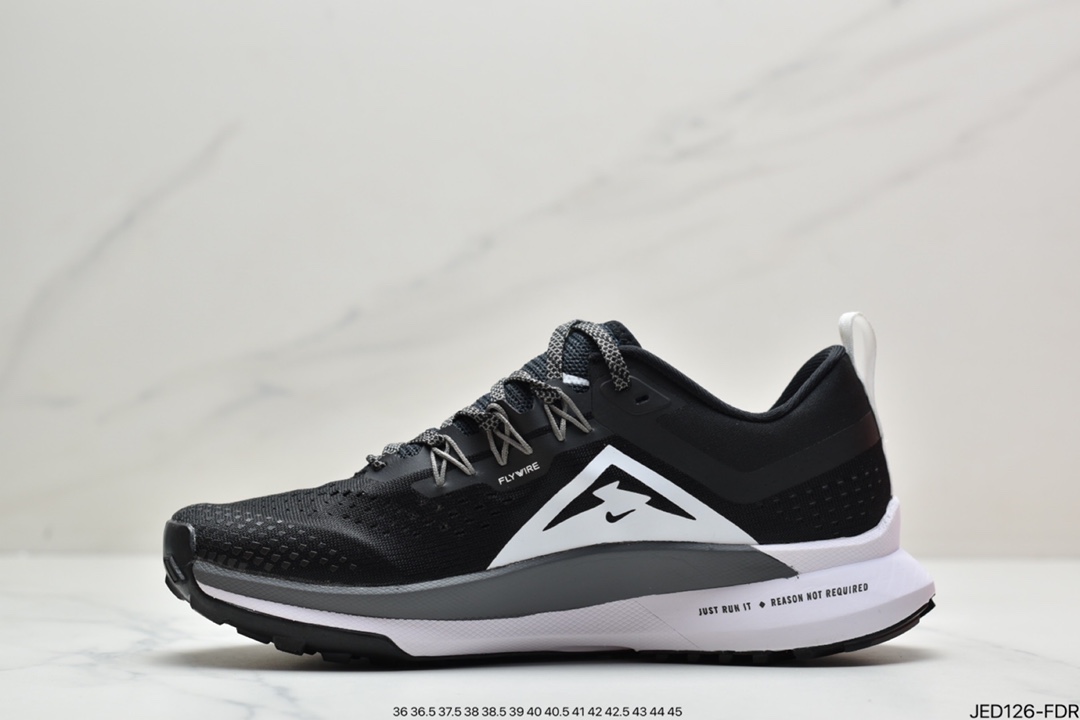 150 真标耐克Nike 涡轮增压马拉松慢跑鞋 Nike 首度结合全掌DJ6158