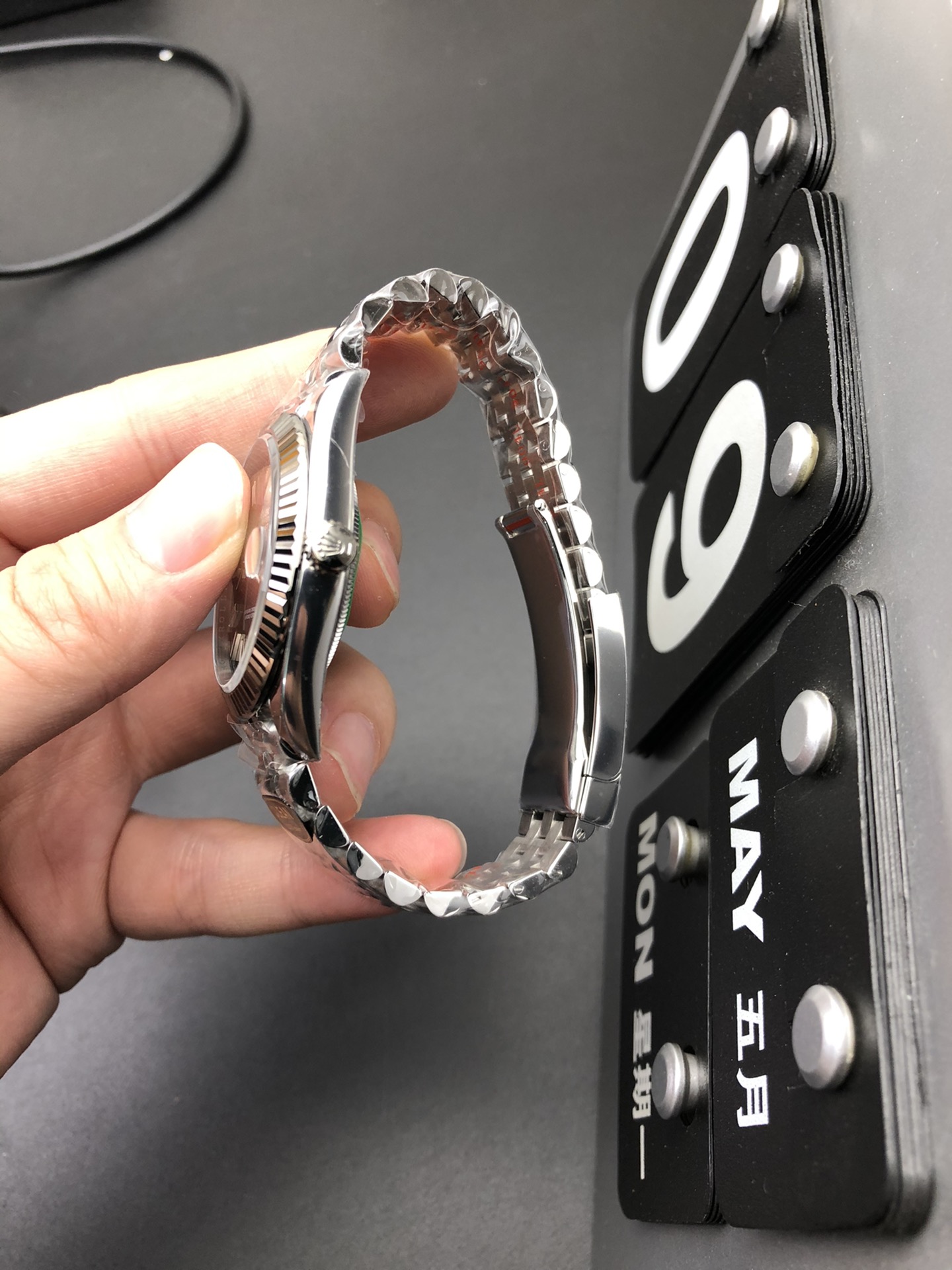 Rolex 灰日志