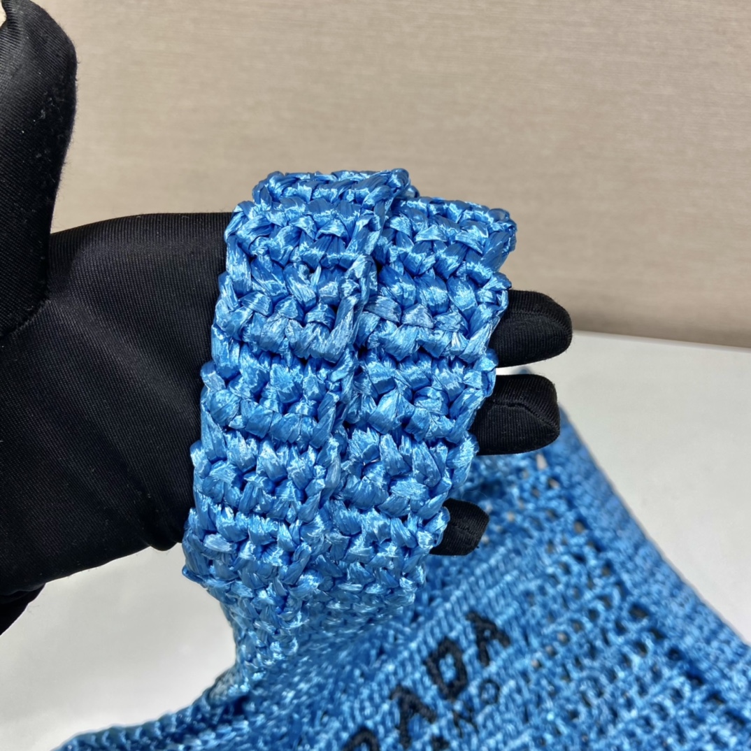 PRADA普拉达酒椰纤维托特包1BG393