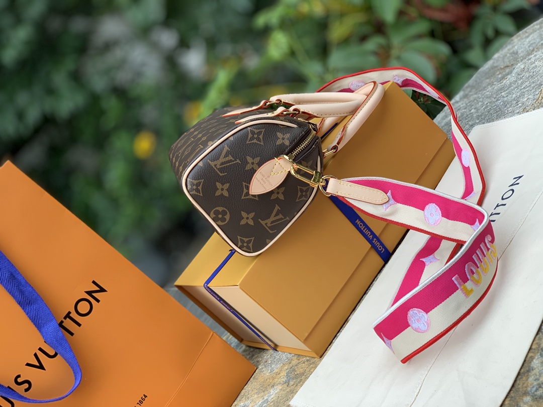 🌼 m45948粉肩带尺寸20 x 13 x 12CM百分百原厂货！S🌼Peedy Bandoulièr