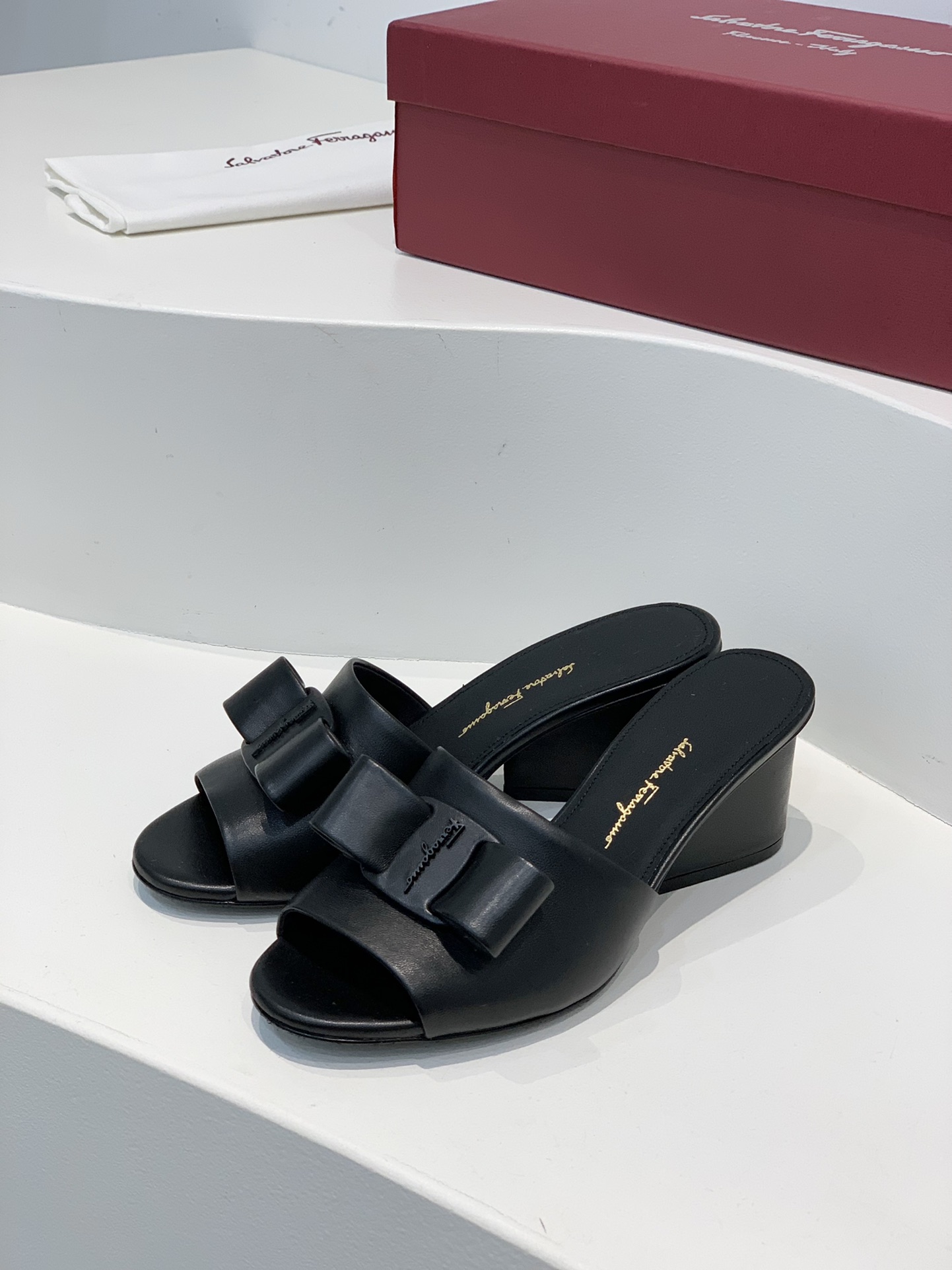 码数34/35/36/37/38/39/4034.40定制不退换SFsalvatoreFerraga*o