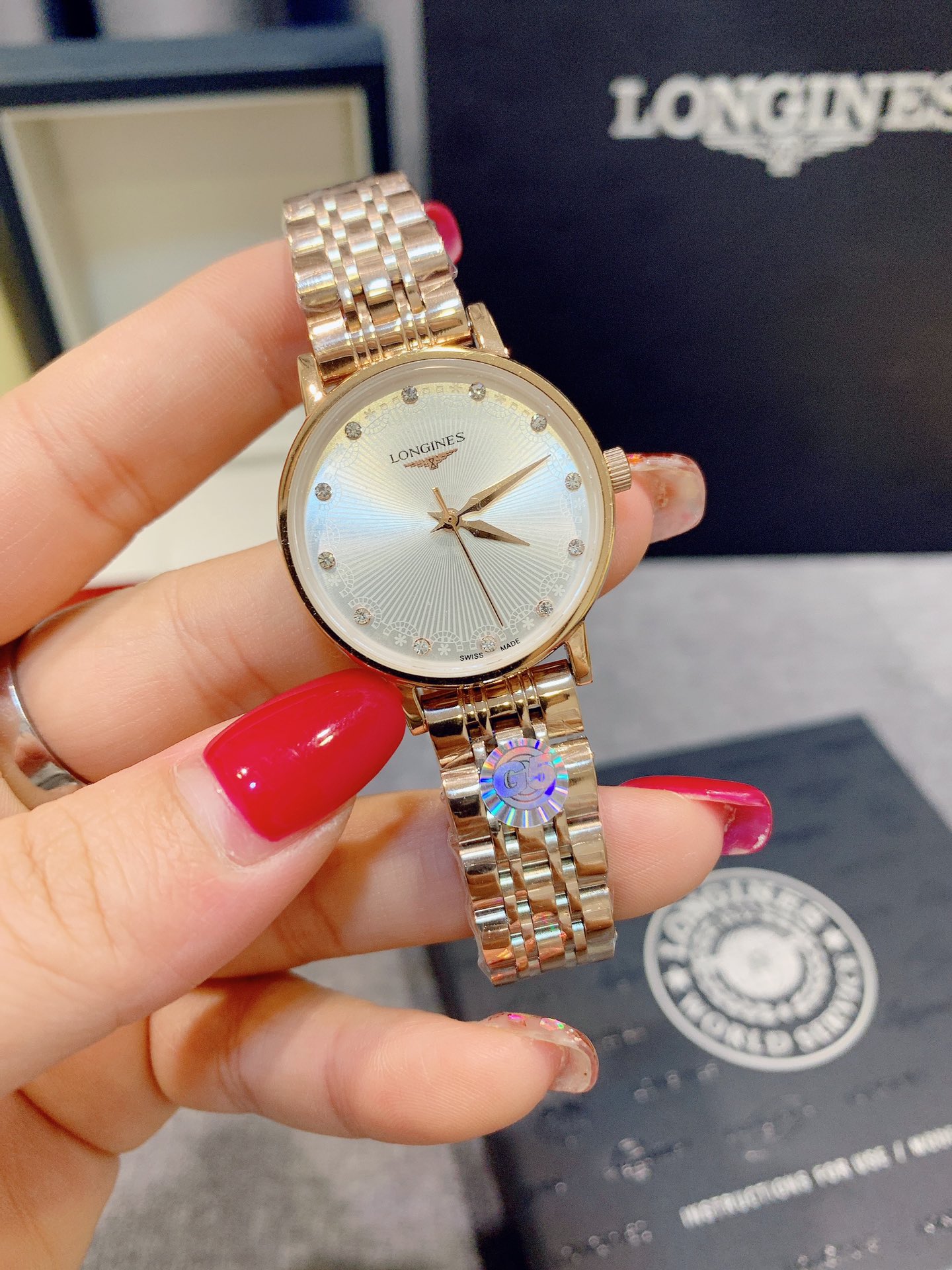 K0   浪琴  Longines  原装进口石英机芯 钢化玻璃 316L精钢表壳 直径女29mm 厚8mm如果今天的阳光停止了它耀眼的光芒。那么你的一个微笑，将照亮我的整个世界 实物拍摄 品质如一