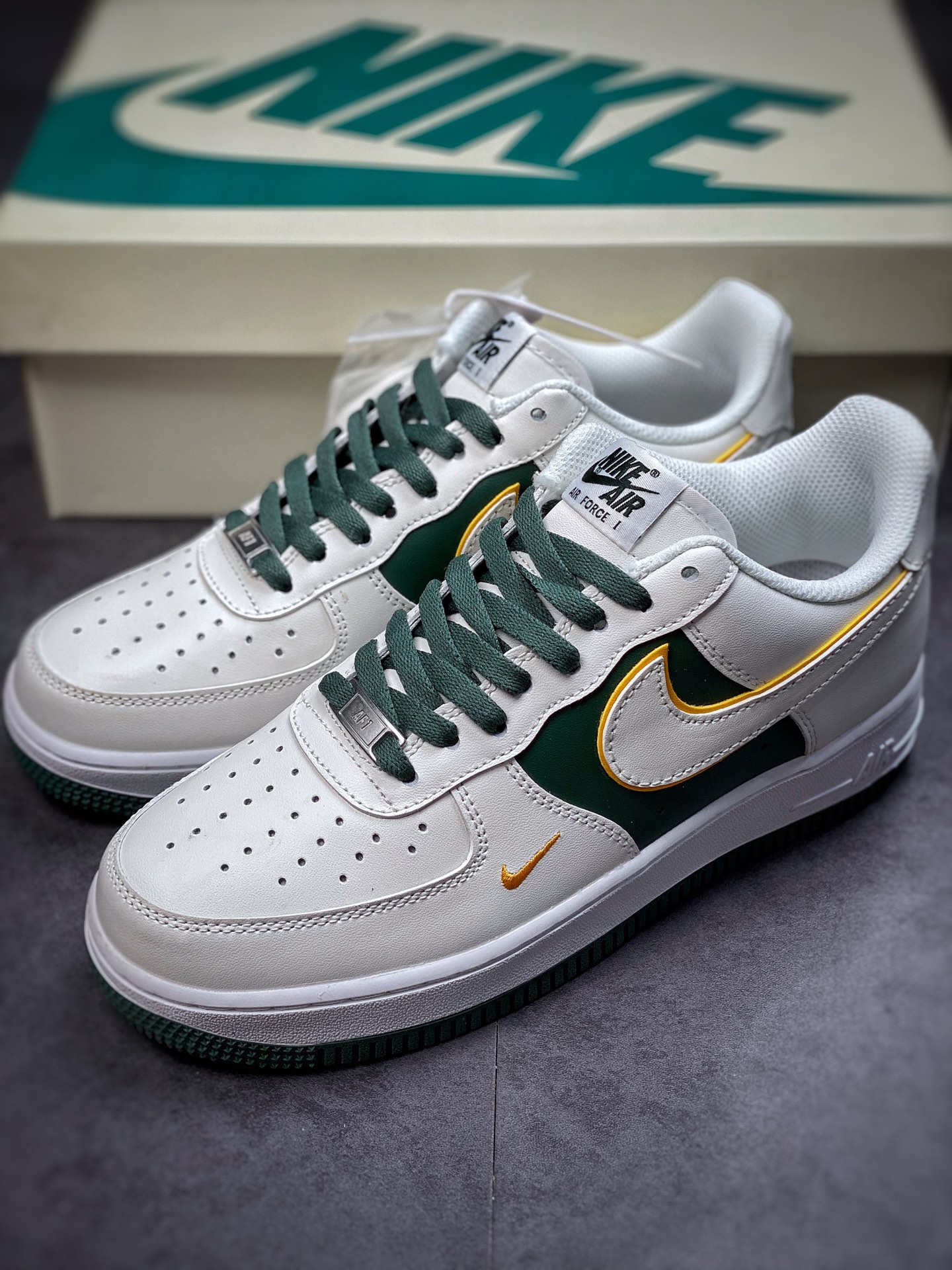 240 Nike Air Force 1 Low 07 白绿拼接 #原楦头原纸板 BS8861-202