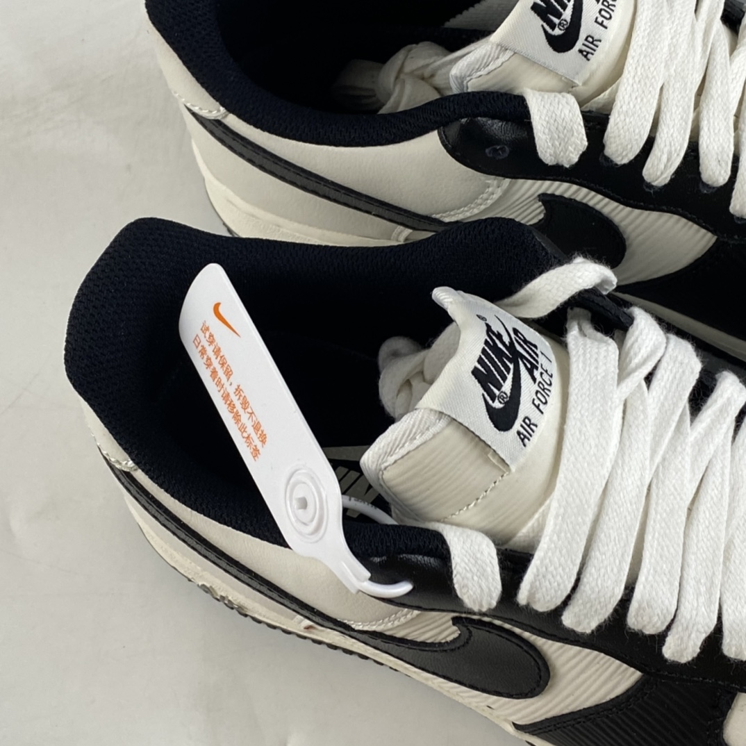 P220 Nike Air Force 1’07 Le 黑白条纹印花 空军一号低帮休闲运动板鞋 CJ1391-121