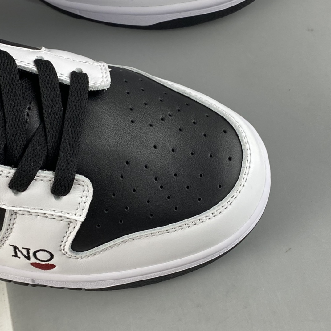 P340 Supreme x Nike SB Dunk Low 联名款SB低帮运动休闲板鞋 DO7412-984