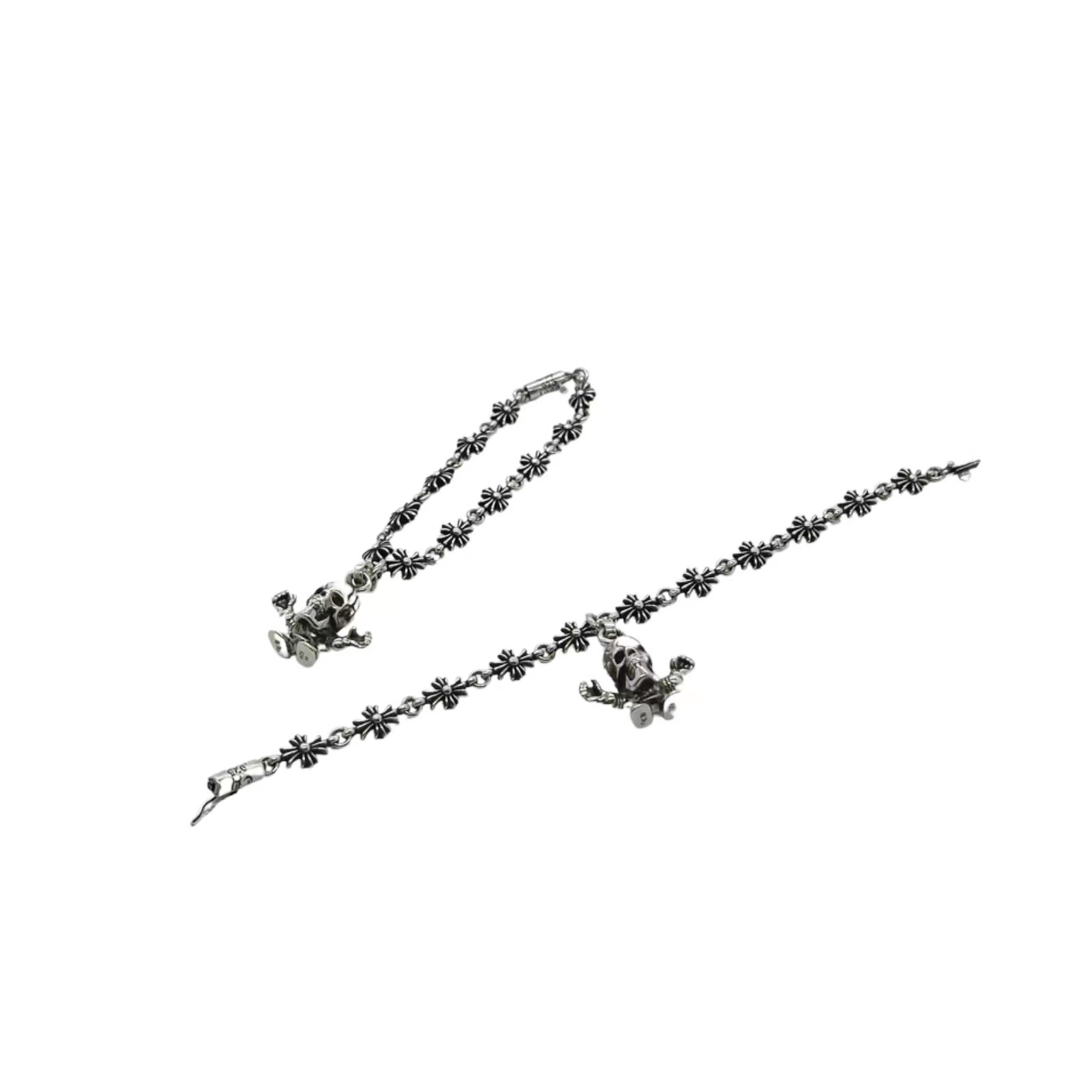 Chrome Hearts 𝐂𝐡𝐫𝐨𝐦𝐞 𝐡𝐞𝐚𝐫𝐭𝐬 克罗心