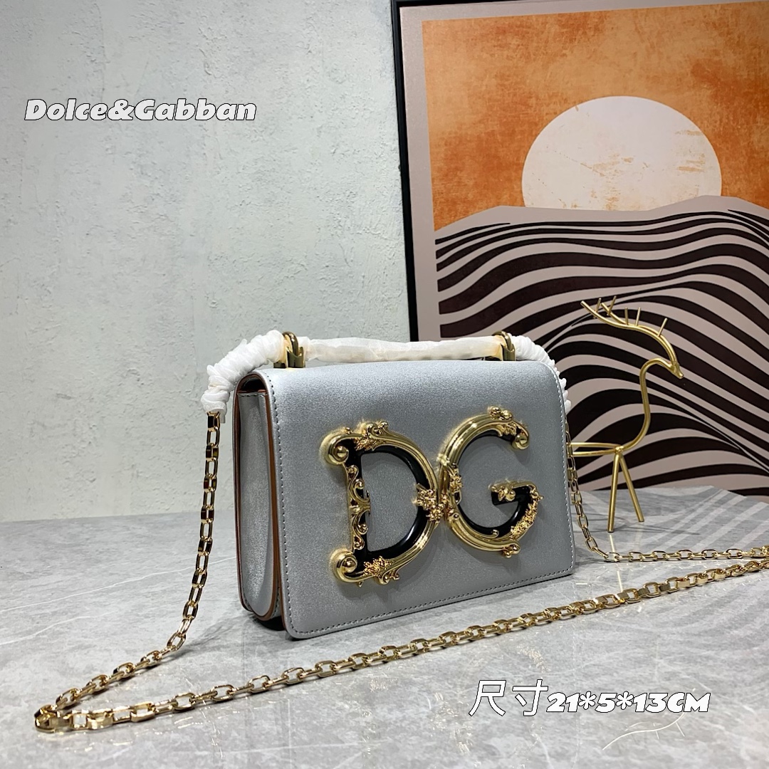 p450 【Dolce & Gabbana 杜嘉班纳】原单制造 系列斜挎包