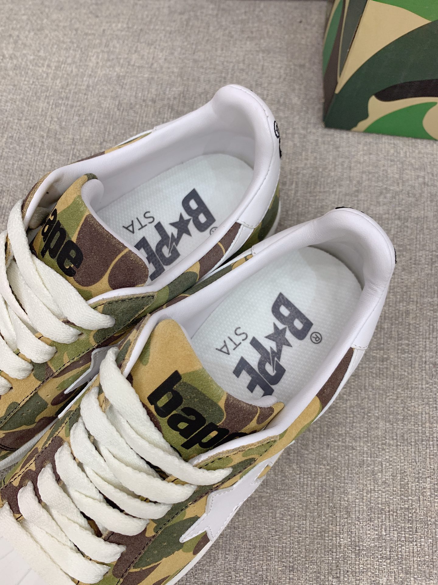 New Bathing Ape Shellhead Recreational Shoes, Fabric & Sheep Skin, Sizes 35-39, $650. - 图片 5