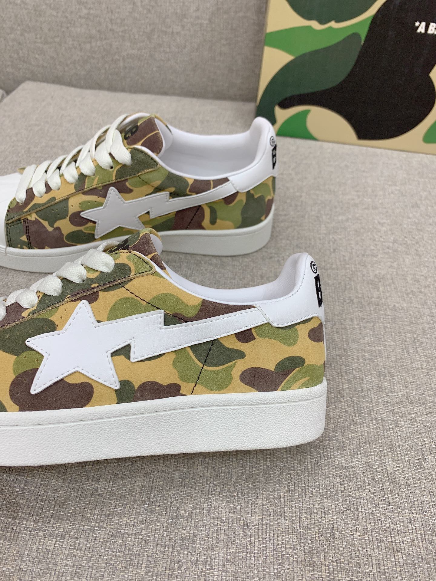 New Bathing Ape Shellhead Recreational Shoes, Fabric & Sheep Skin, Sizes 35-39, $650. - 图片 6