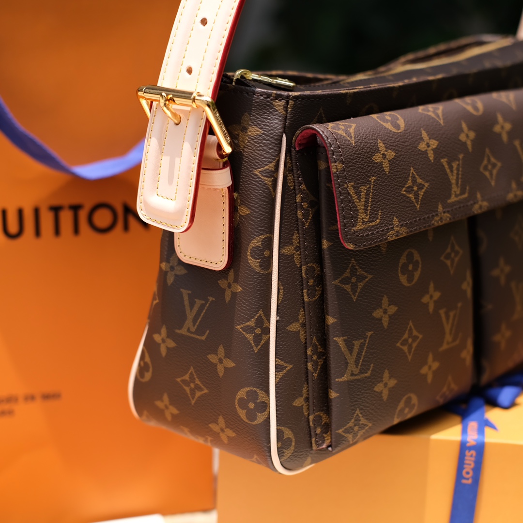 🌼 m51160中号尺寸32 x 10 x 20CM海外原厂渠道货！皮料、五金、细节全部真材实料！火爆全