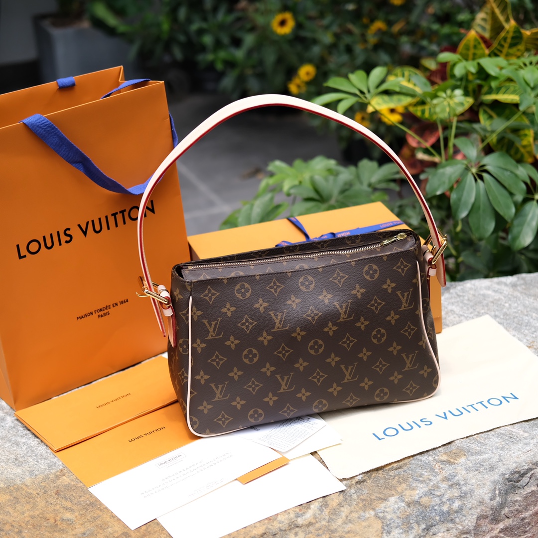 🌼 m51160中号尺寸32 x 10 x 20CM海外原厂渠道货！皮料、五金、细节全部真材实料！火爆全