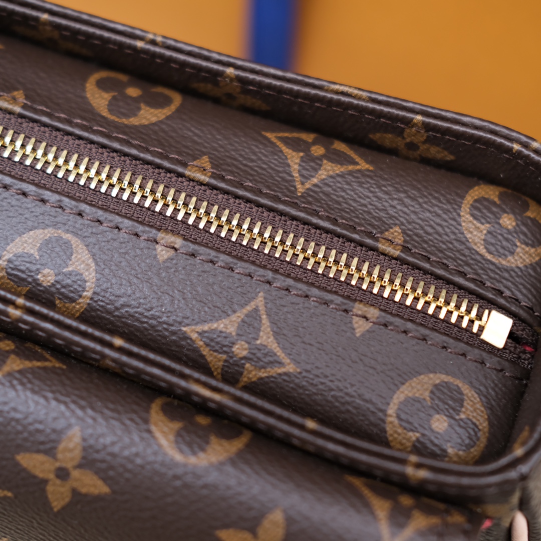 🌼 m51164小号尺寸30 x 11 x 13CM纯种海外渠道货！五金皮料等都是原厂直出！经典断货王！