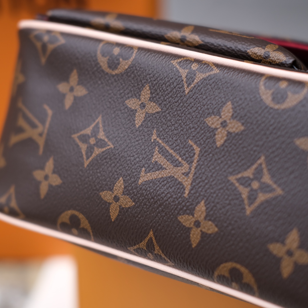 🌼 m51164小号尺寸30 x 11 x 13CM纯种海外渠道货！五金皮料等都是原厂直出！经典断货王！