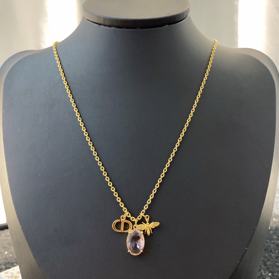 Dior Jewelry Necklaces & Pendants Luxury Shop
 Pink