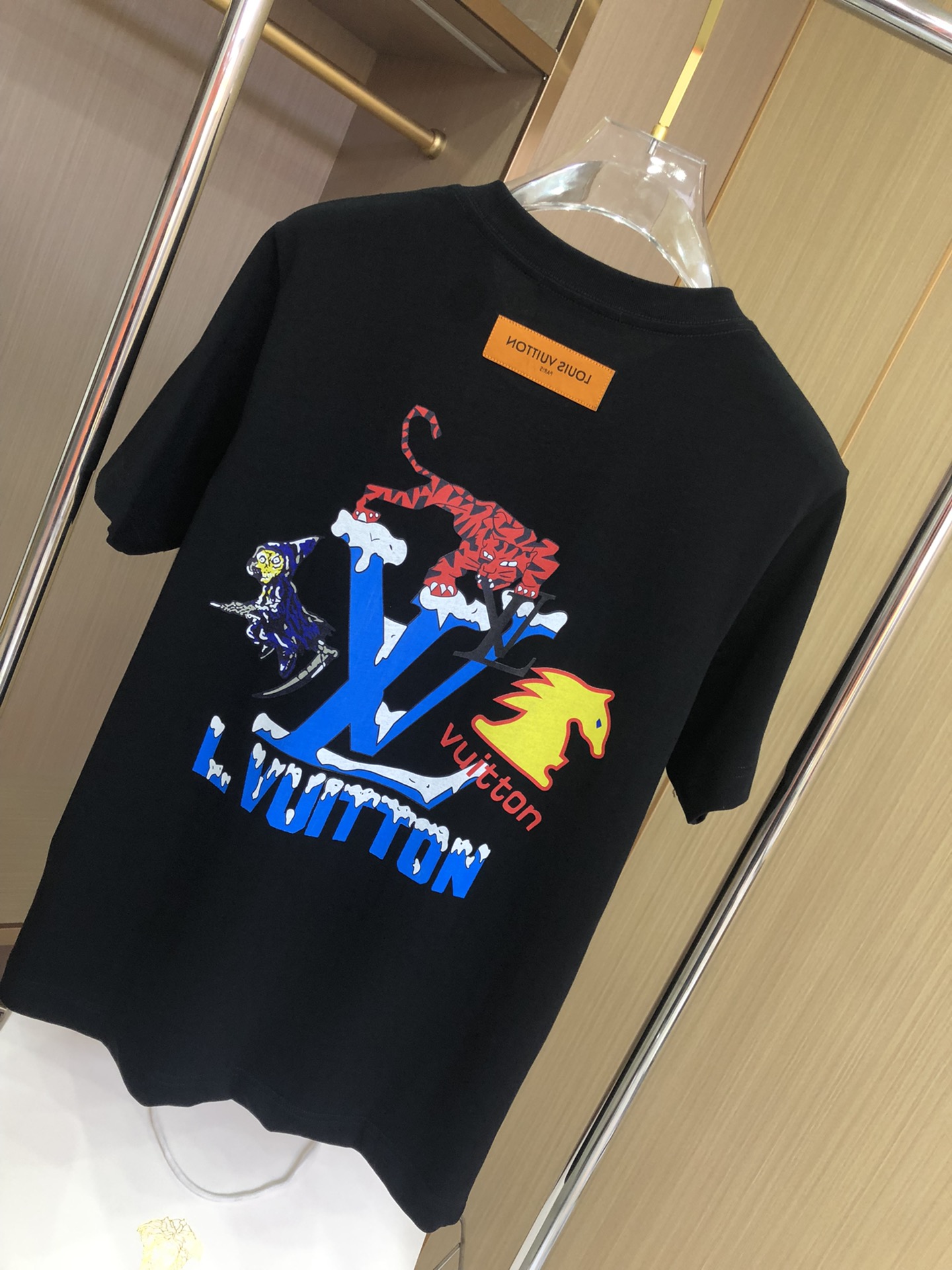 022春夏V登虎年限定图案印花短袖T恤"