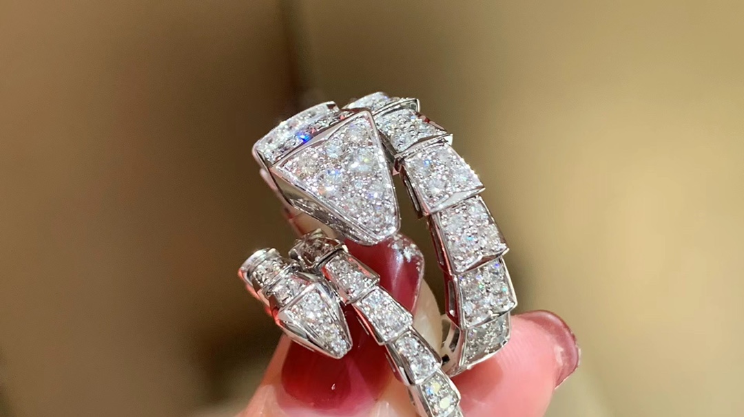 Bvlgari 18k满钻蛇戒情侣对戒 宝格丽 火爆 Serpenti系列~ 对版，欢迎定制 精挑高品质好钻