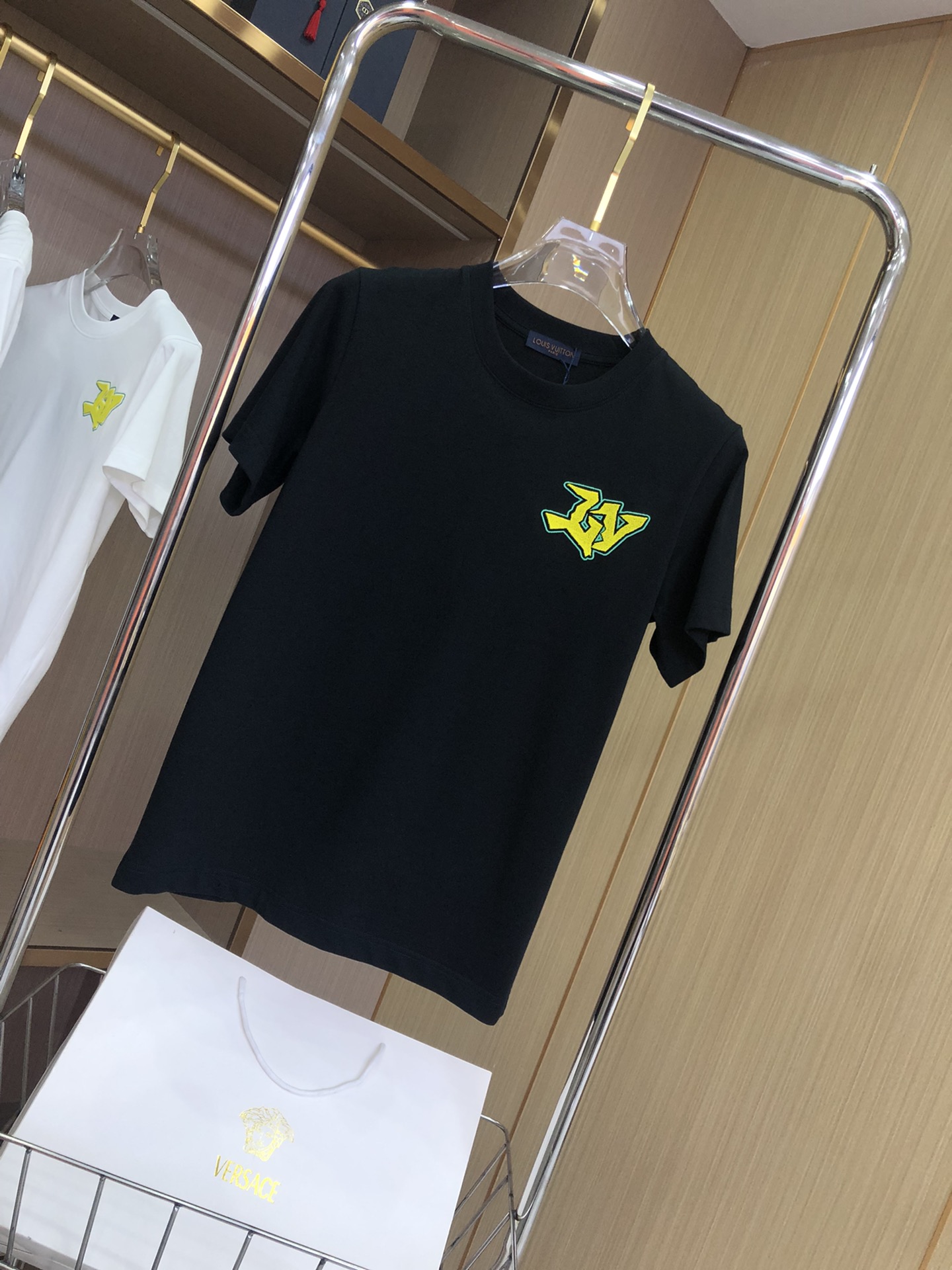 022春夏V登时尚元素及现代潮流的颜值单品"