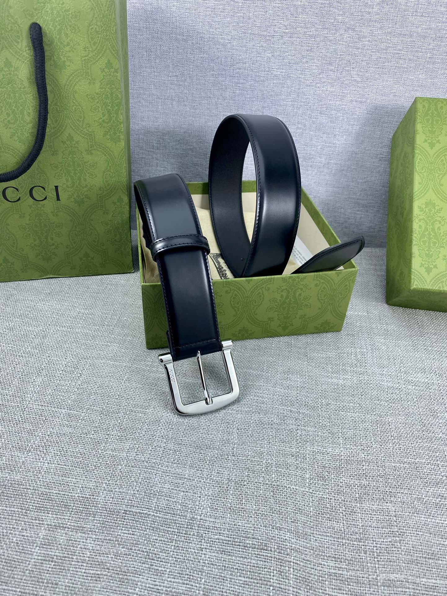 宽度4.0cmgucci互扣式双G带