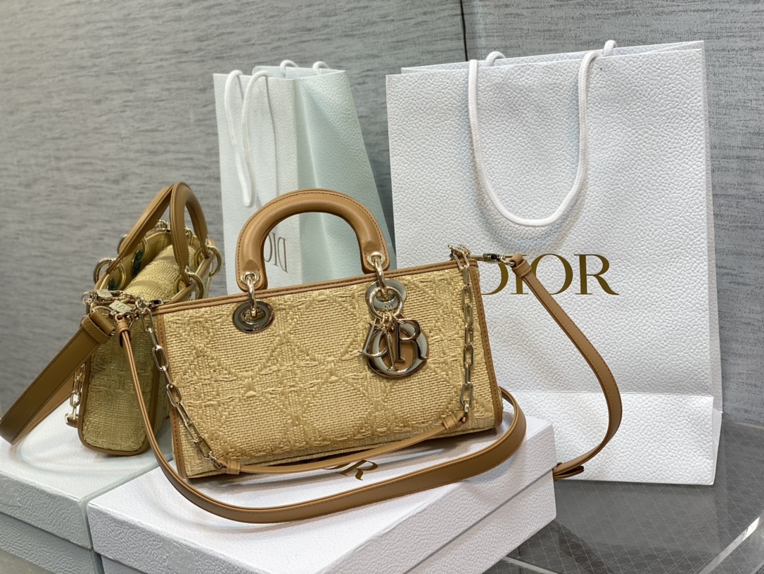 [Dior Women