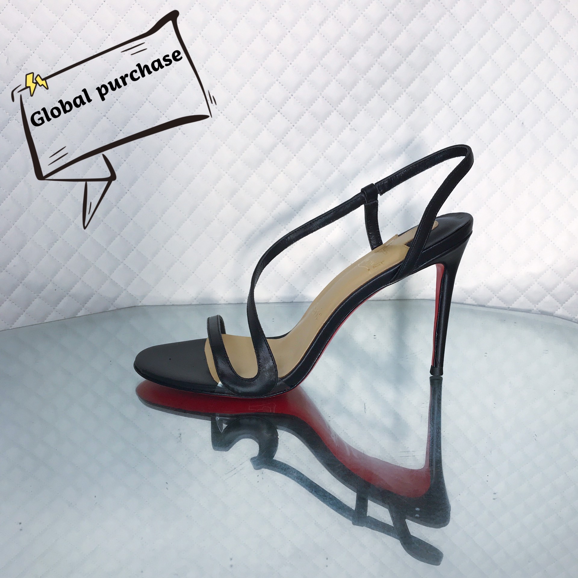 NO:574042,High-end customized spring and summer sandals classic series!  H10Cm, size 34-42. , Leather outsole, customized, non-refundable and non-exchangeable. -047 black cowhide, official website synchronization. Standard European size Reference:-047 Color: black Material: patent Lining: goat leather Heel height: 10Cm Sole: leather sole Size: EUR 34-42 (US 4-11):,, christian louboutin, sandals, cowhide, Leather  soles19860909高端订制 春夏凉鞋精典款系列！ H10Cm,尺码34-42码. ,真皮大底,订制不退不换.－047黑牛皮,官网同步. 标准欧码 Reference:-047 Color:black Material:patent Lining:goat leather Heel heigh:10Cm Sole:leather sole Size:EUR 34－42（US 4一11) :,,christian louboutin,sandals,cowhide,Leather soles,Women's Shoes