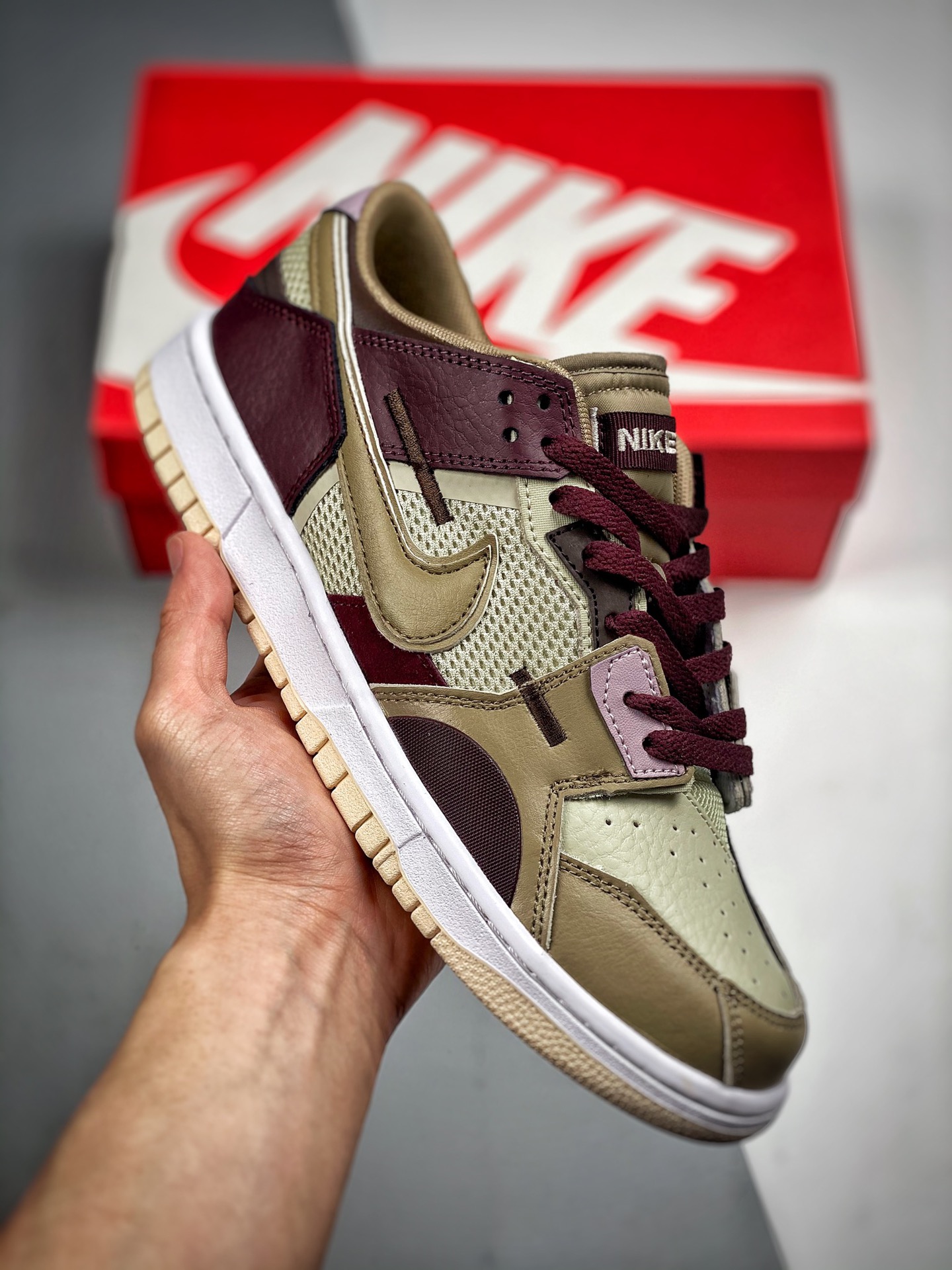 Nike SB Dunk SCRAP Costuras de parches de colores, vidrio azul claro de mar, la versión más alta de toda la r…