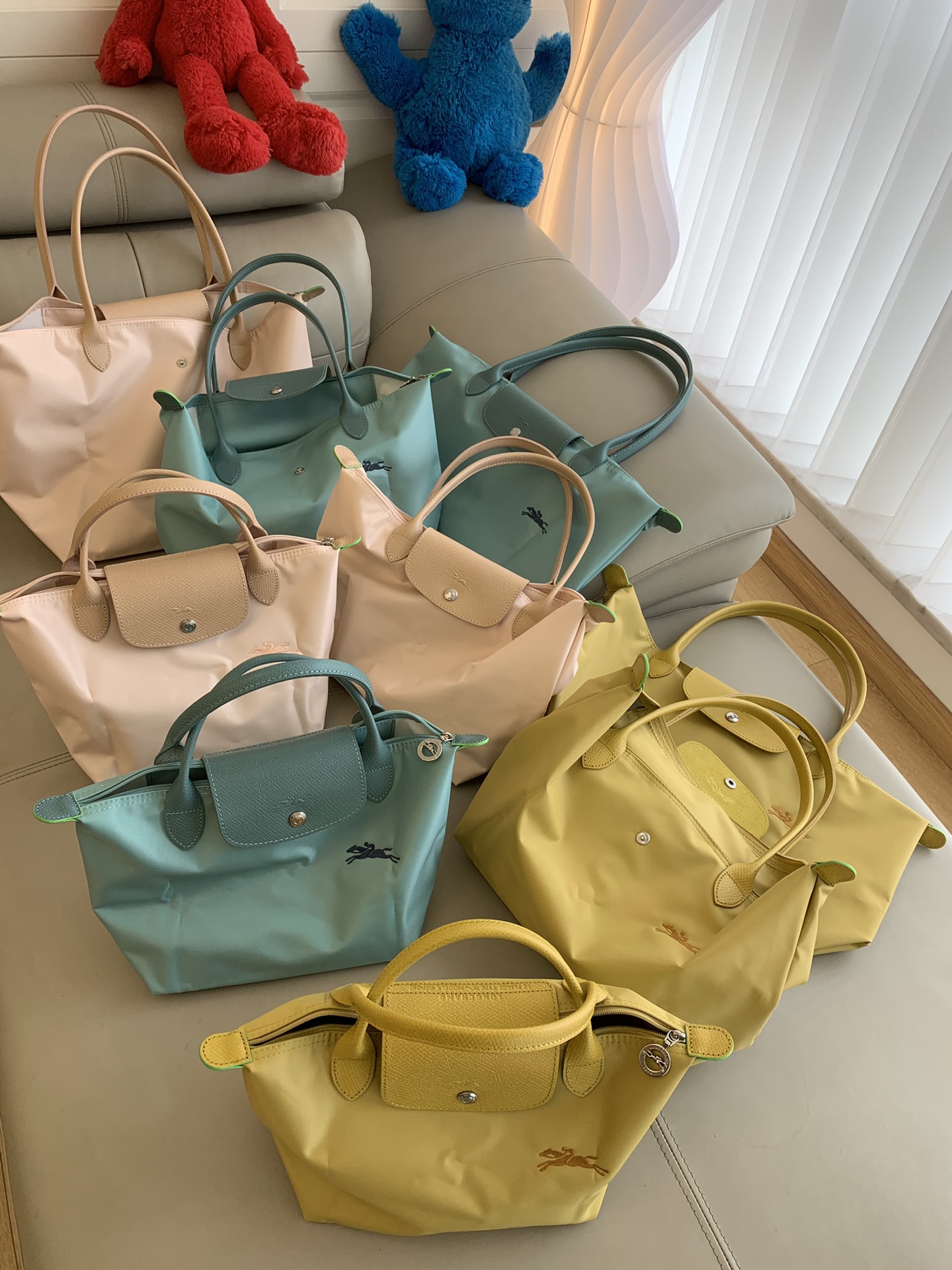 Longchamp three models of French Longchamp dumpling bags, Longchamp bag, classic eco-friendly tote, Longchamp foldable shopping bag, handbag for