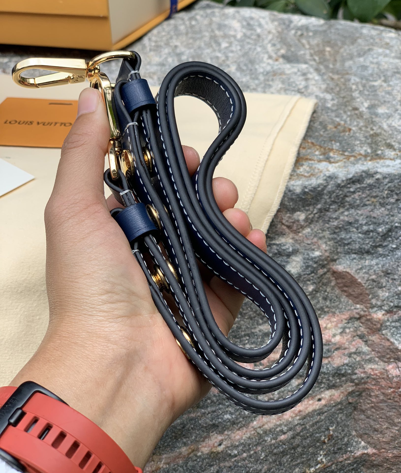 🌼 m59716小号尺寸20 x 15 x 9 cm原厂渠道货！品质有保障！多说一句，2022最新款，但