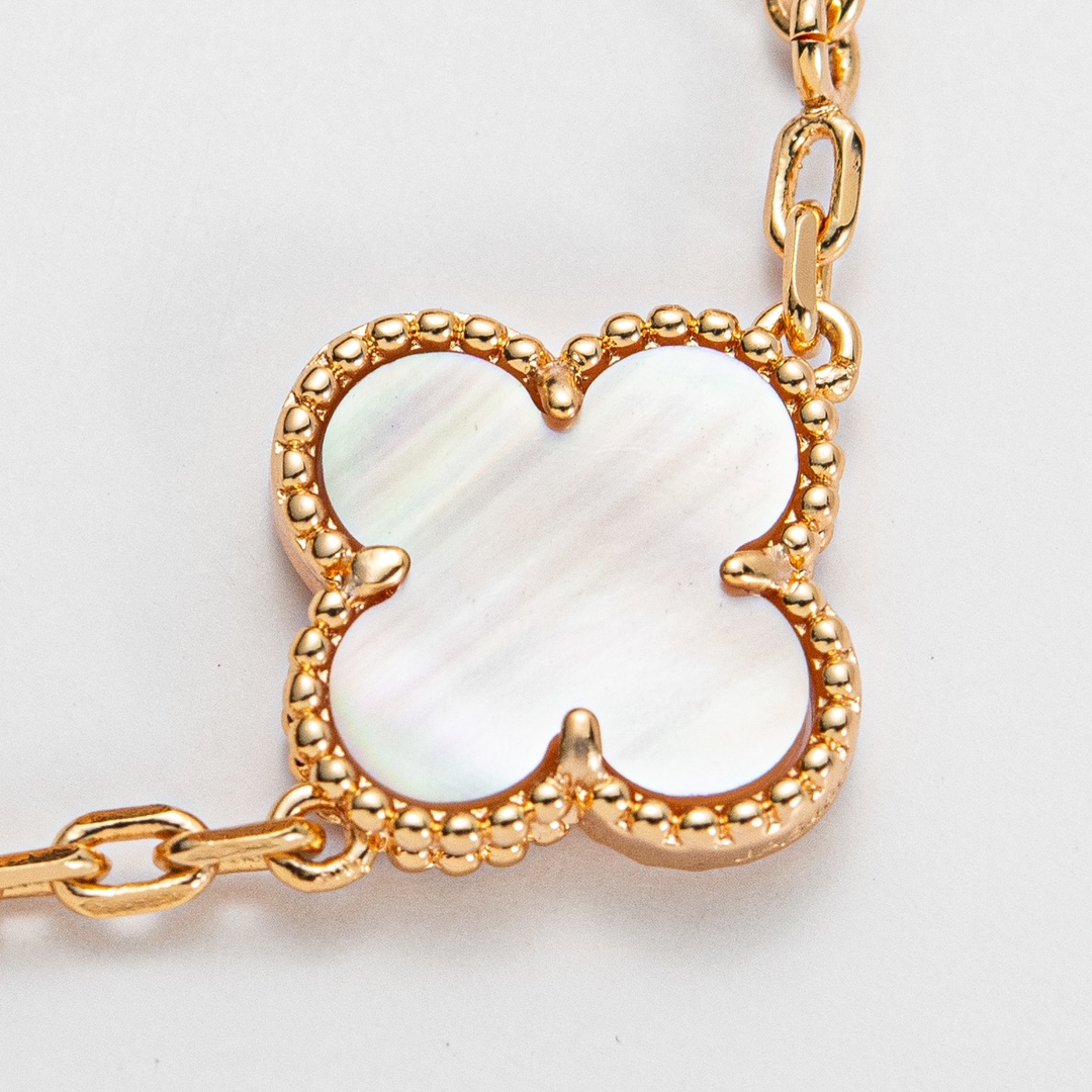 Van Cleef & Arpels vca 玫金色 天然粉贝母五花手链