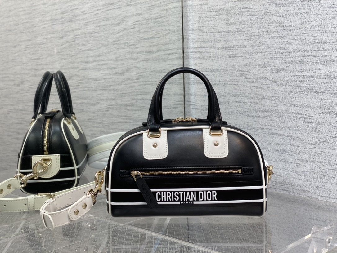 DIOR VIBE 保龄球包 牛皮 字母压印 橡胶底