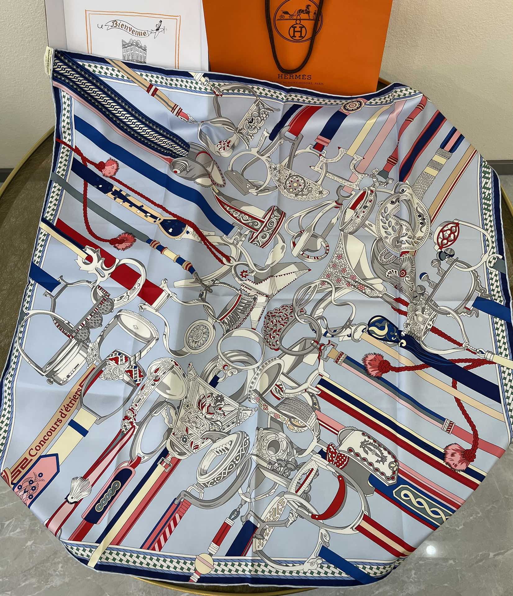 Hermes爱马仕『马镫竞赛』100%真丝方巾