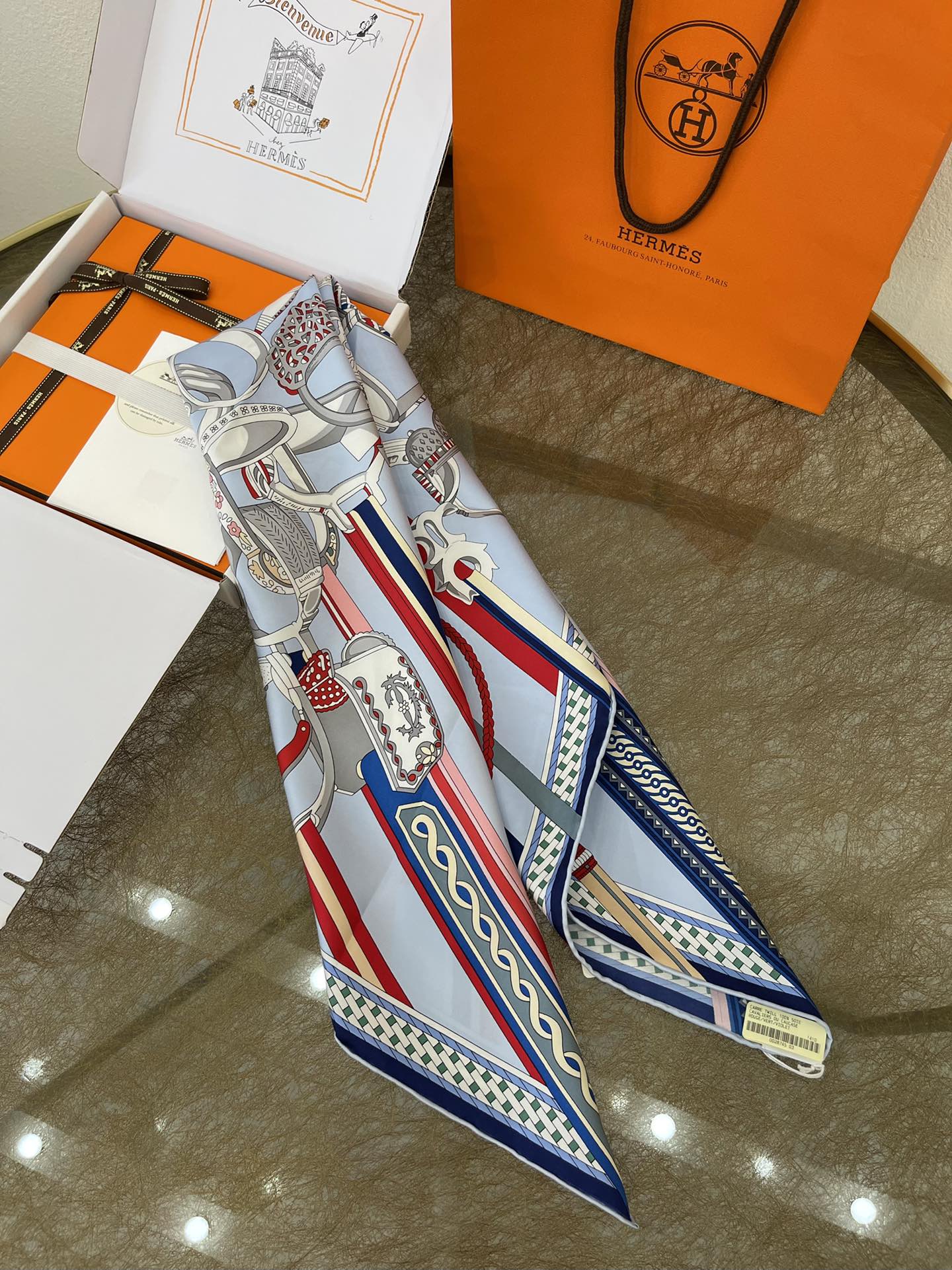 Hermes爱马仕『马镫竞赛』100%真丝方巾