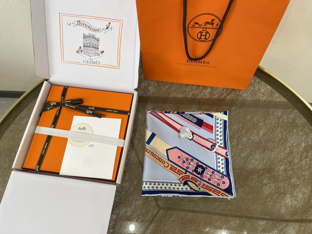Hermes爱马仕『马镫竞赛』100%真丝方巾