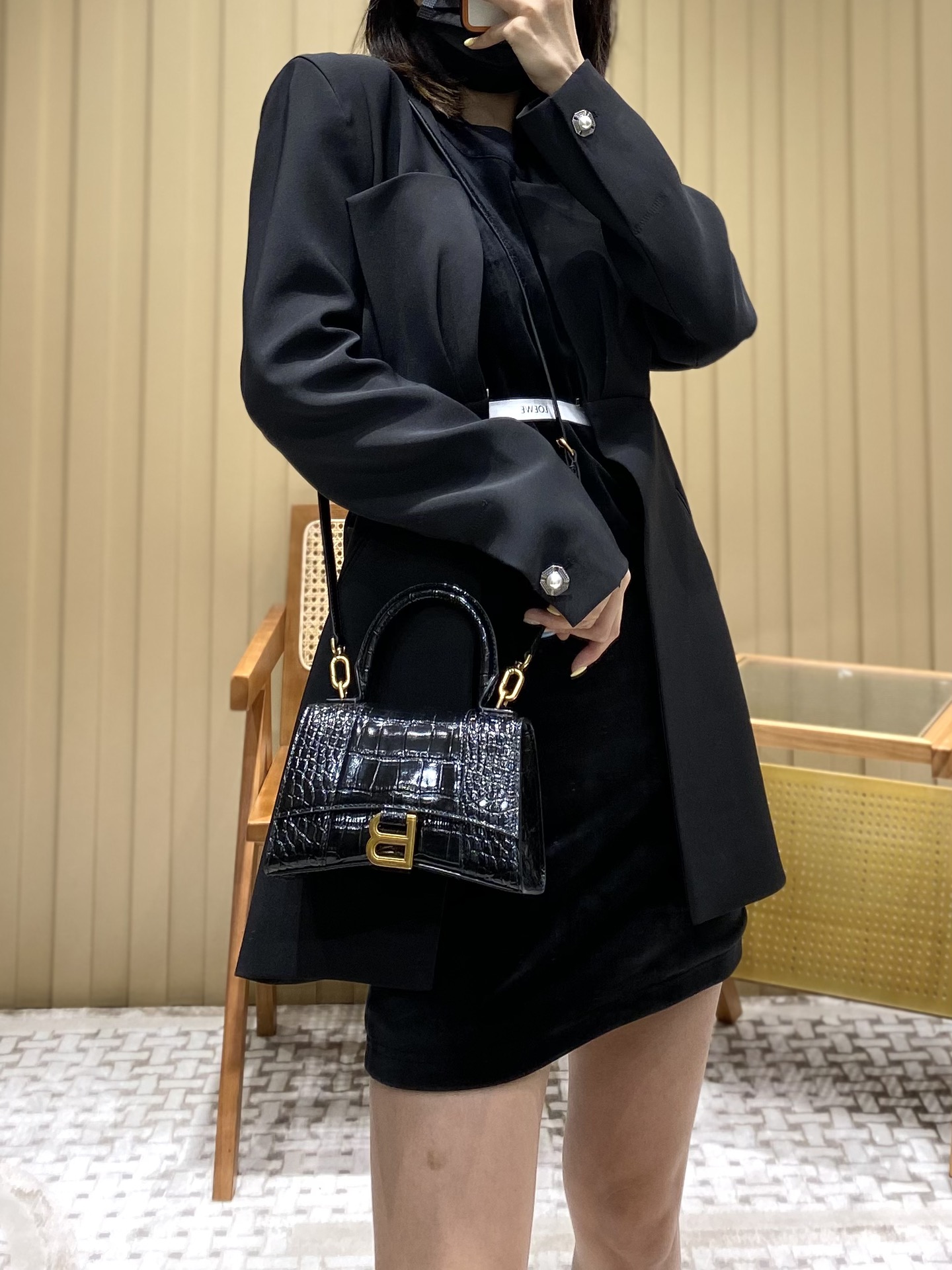 Balenciaga Hourglass XS 19CM BAG 鳄鱼纹沙漏包 592833黑色/金扣