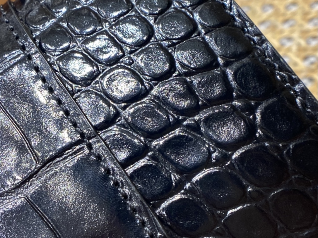 Balenciaga Hourglass XS 19CM BAG 鳄鱼纹沙漏包 592833黑色/银扣