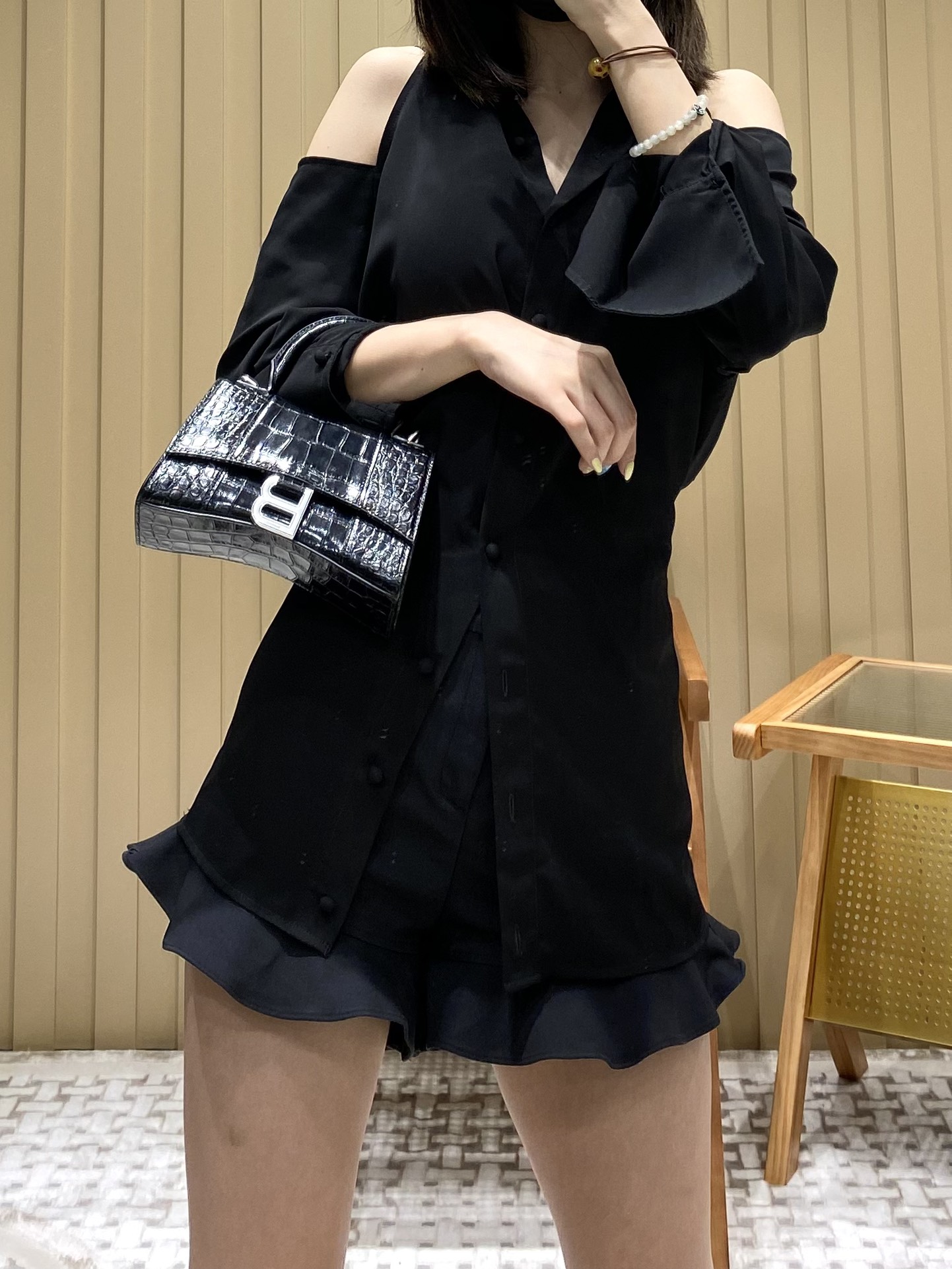 Balenciaga Hourglass XS 19CM BAG 鳄鱼纹沙漏包 592833黑色/银扣